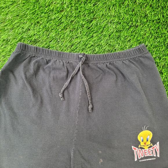Vintage 1996 Looney-Tunes Tweety Sweat Shorts Womens M USA - Picture 10 of 16